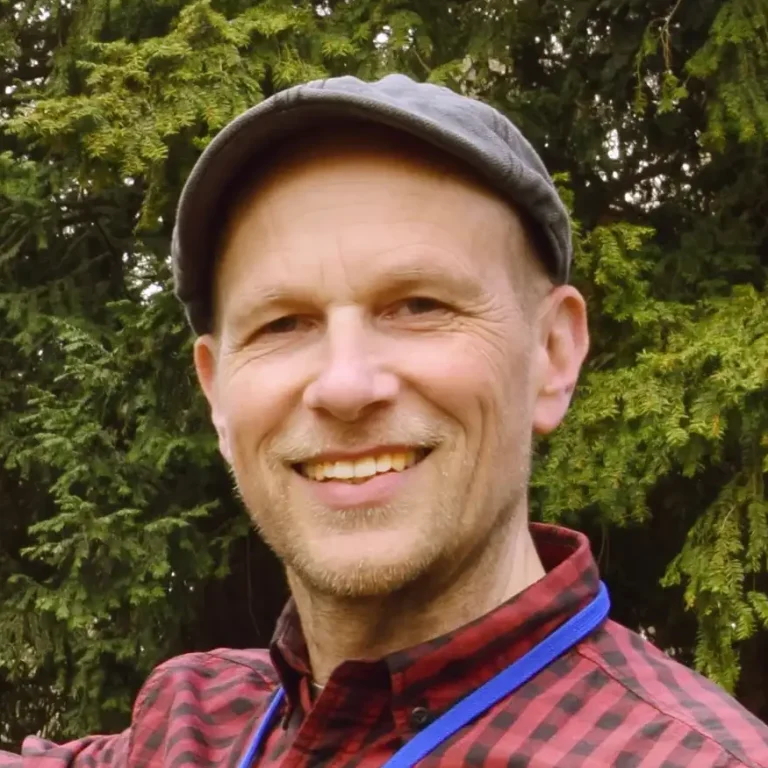 Portrait des freundlich lächelnden Gästeführers.