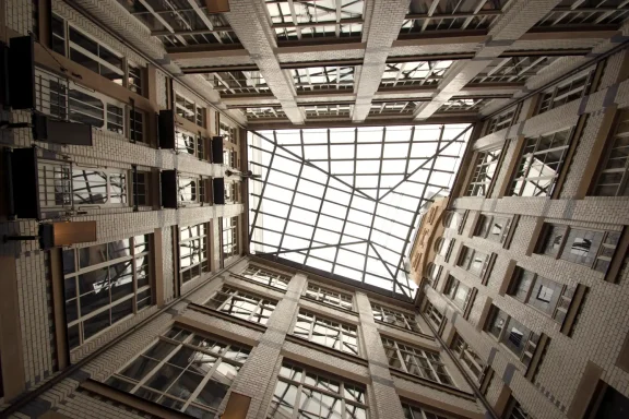 Blick in den imposanten Lichthof von Steibs Hof.