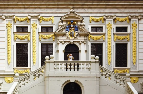 Die barocke Fassade der Alten Börse am Naschmarkt.